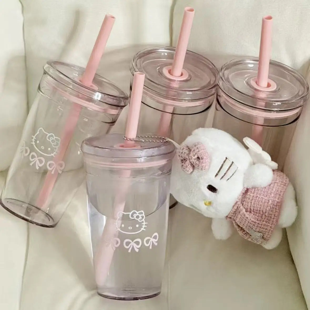 Hello Kitty Pink Straw Cup with Lid Plastic Student Portable Cup KT Cat Large-Capacity Transparent Plastic Water Cup Girl Gift My Store