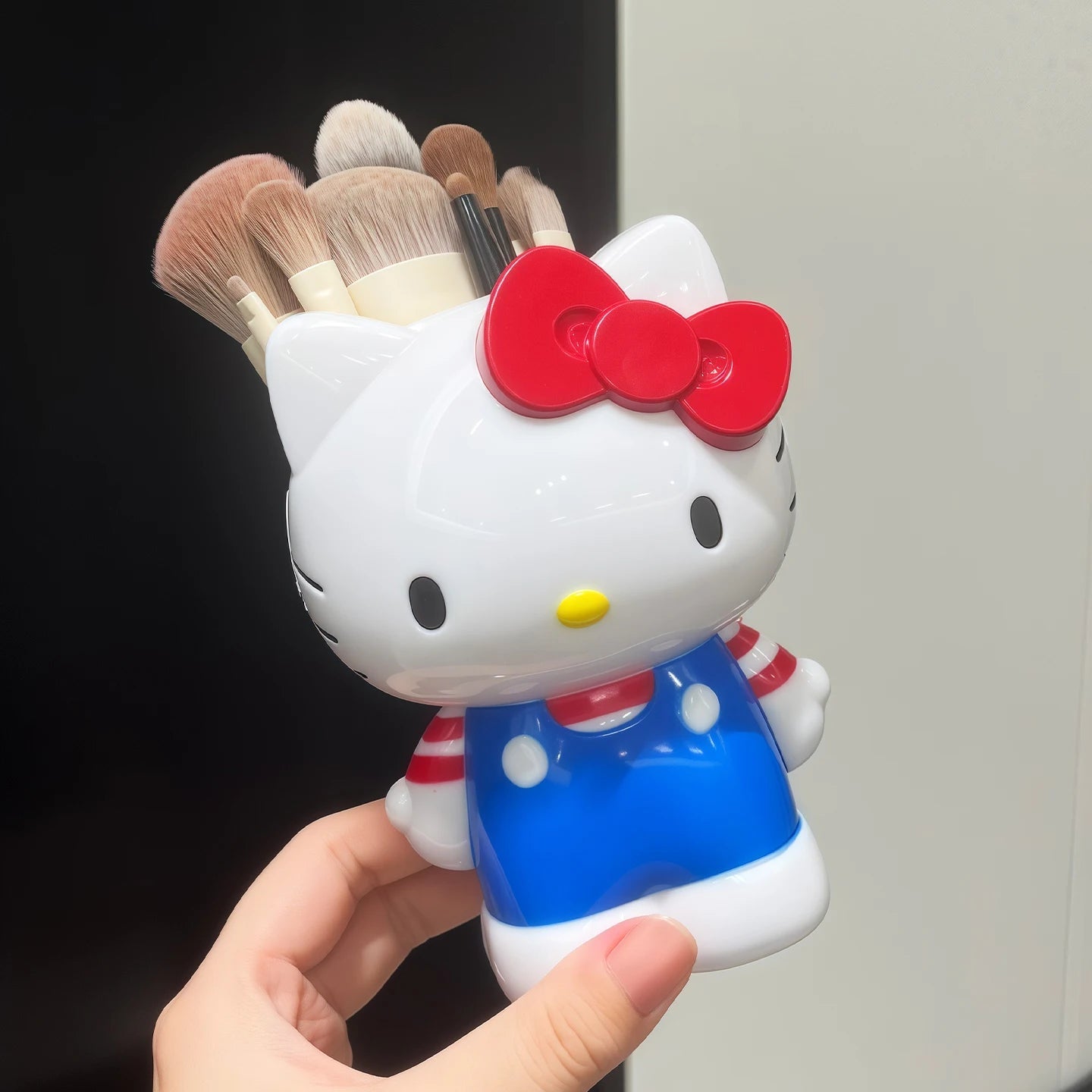New Hello Kitty My Melody Anime Cartoon Pen Holder Makeup Brush Organizer Desktop Storage Decor Cute Girl Kawaii Collection Gift My Store